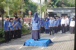 Upacara hari Kesaktian Pancasila di BPS Kota Semarang